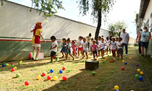 Educação de Porto Real desenvolve atividade recreativa no CEI Maria de Lourdes